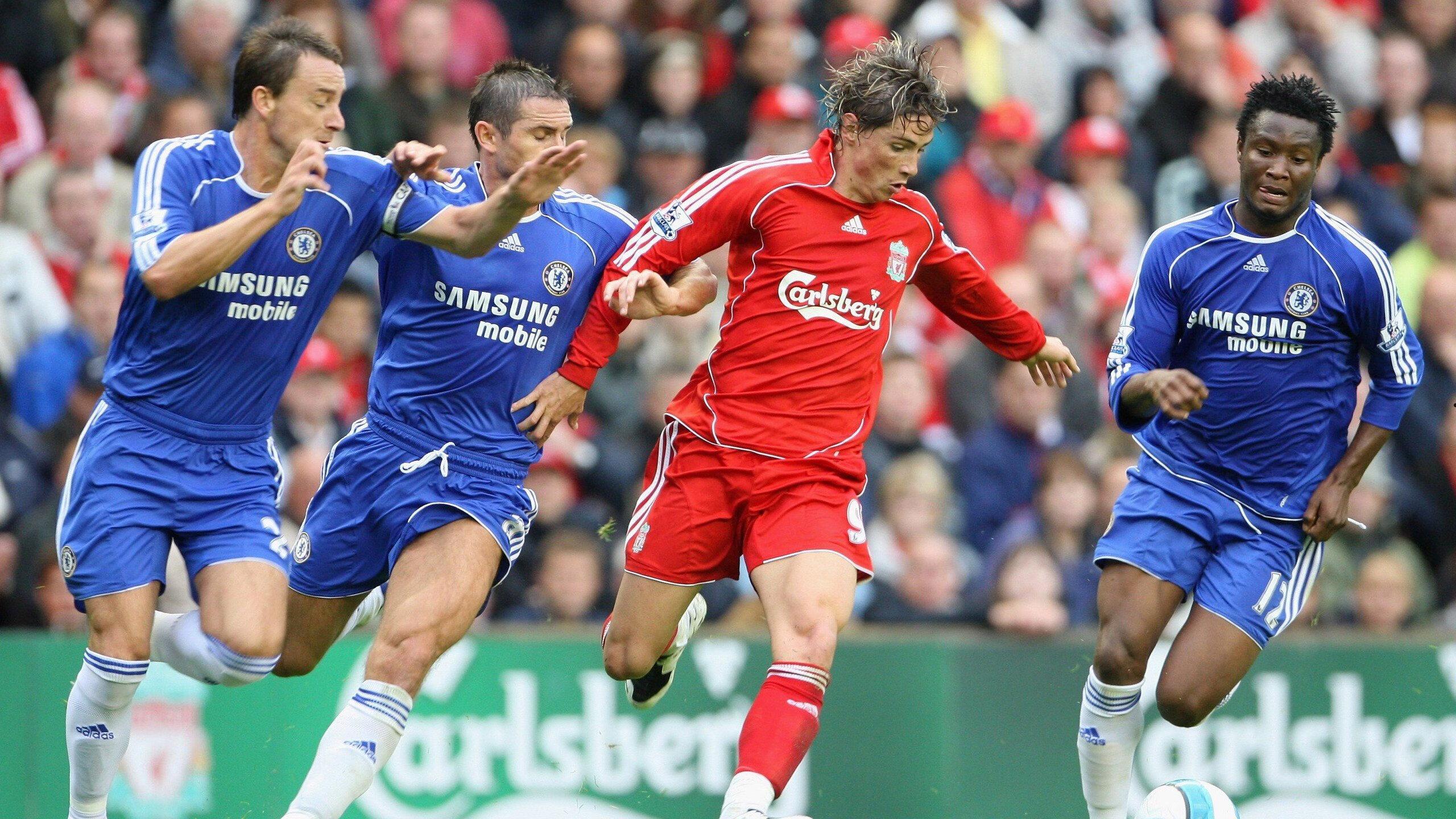 开云体育|费迪南德质疑裁判尺度，卡塞米罗红牌事件引发英超判罚标准热议