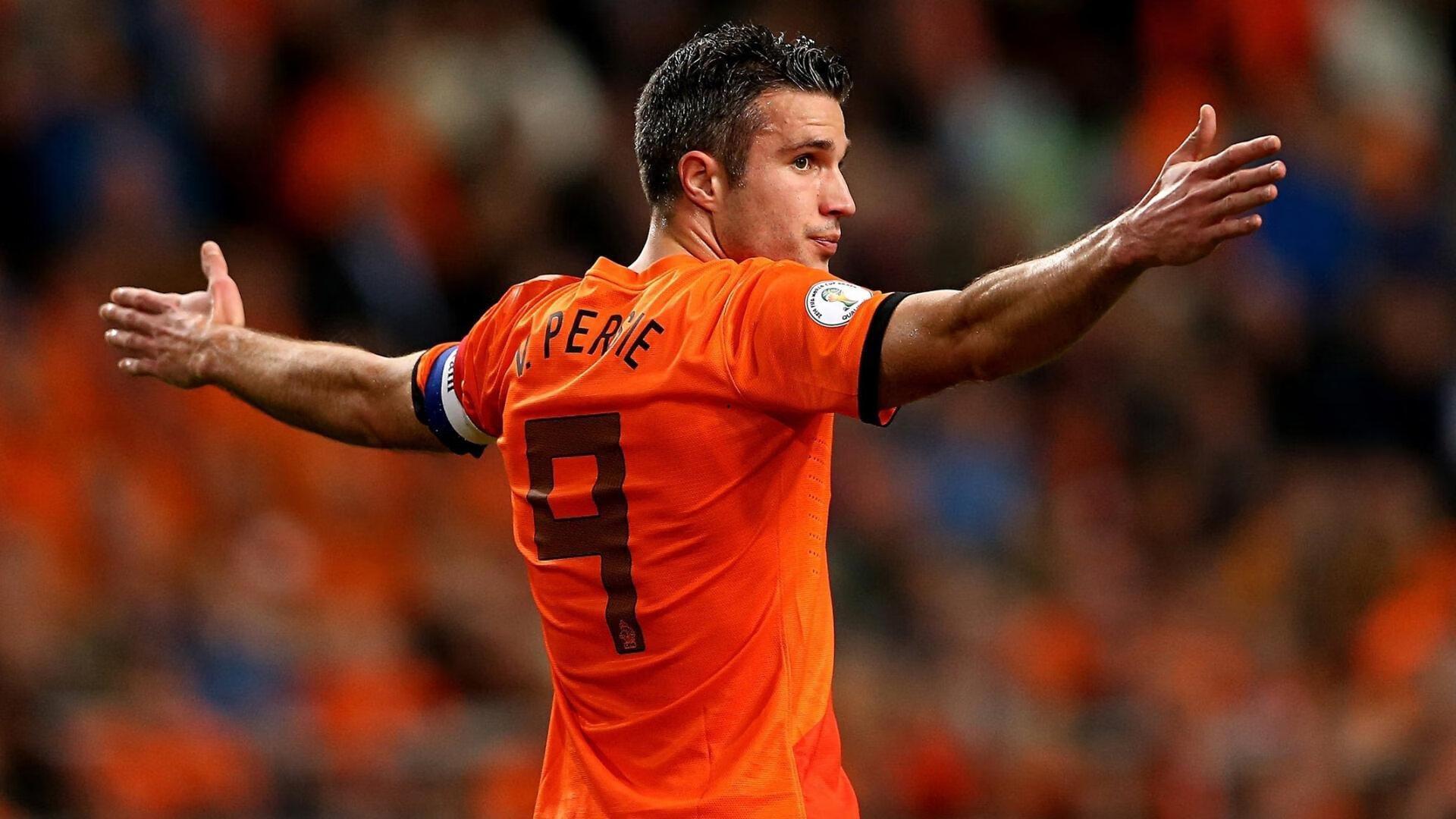 意甲焦点战，那不勒斯两将伤退仍2-1逆转热那亚 安古伊萨绝杀霍伊伦救主